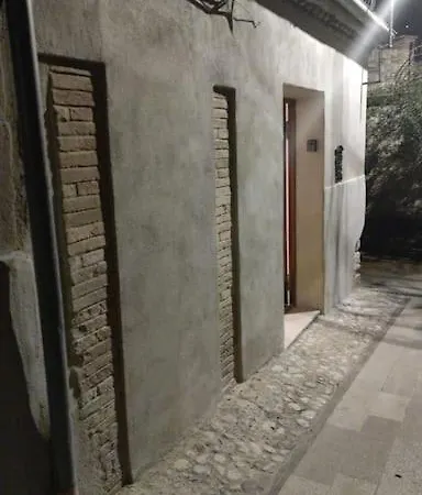 Casa In Antico Borgo Medievale A Ri, Via Giacomo Leopardi, 15 Feriehus *
